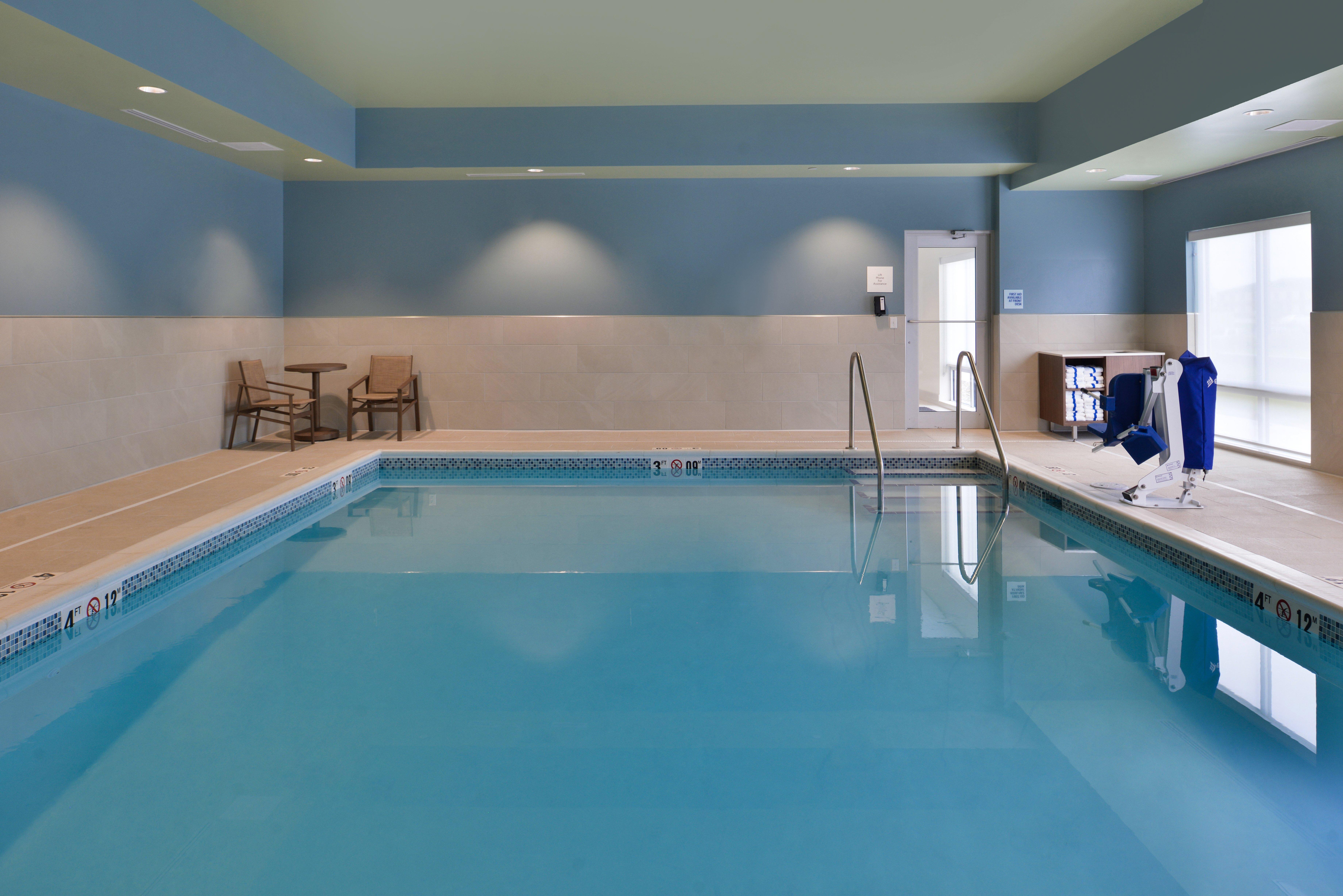 Holiday Inn Express & Suites - Marshalltown By Ihg Eksteriør billede