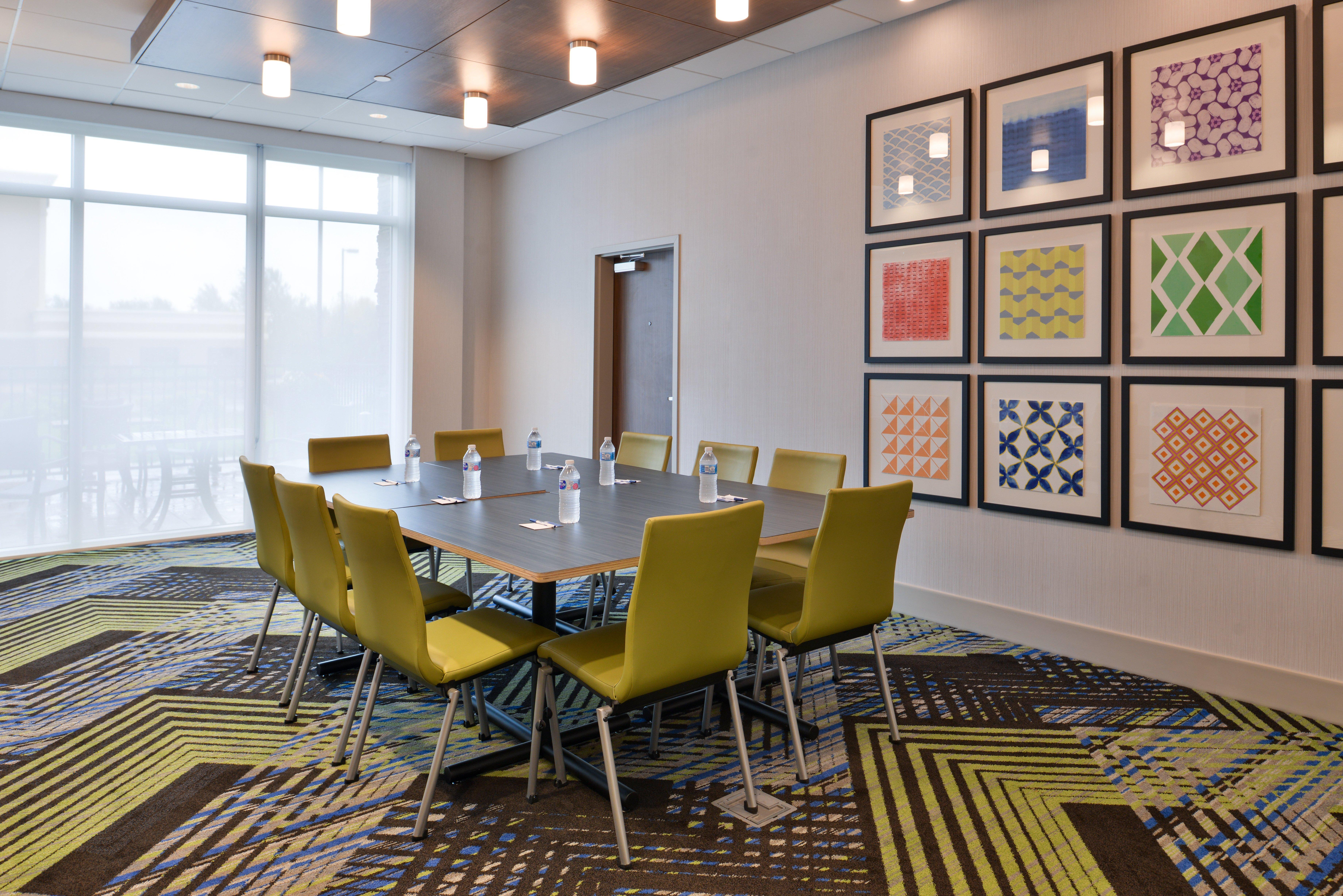 Holiday Inn Express & Suites - Marshalltown By Ihg Eksteriør billede