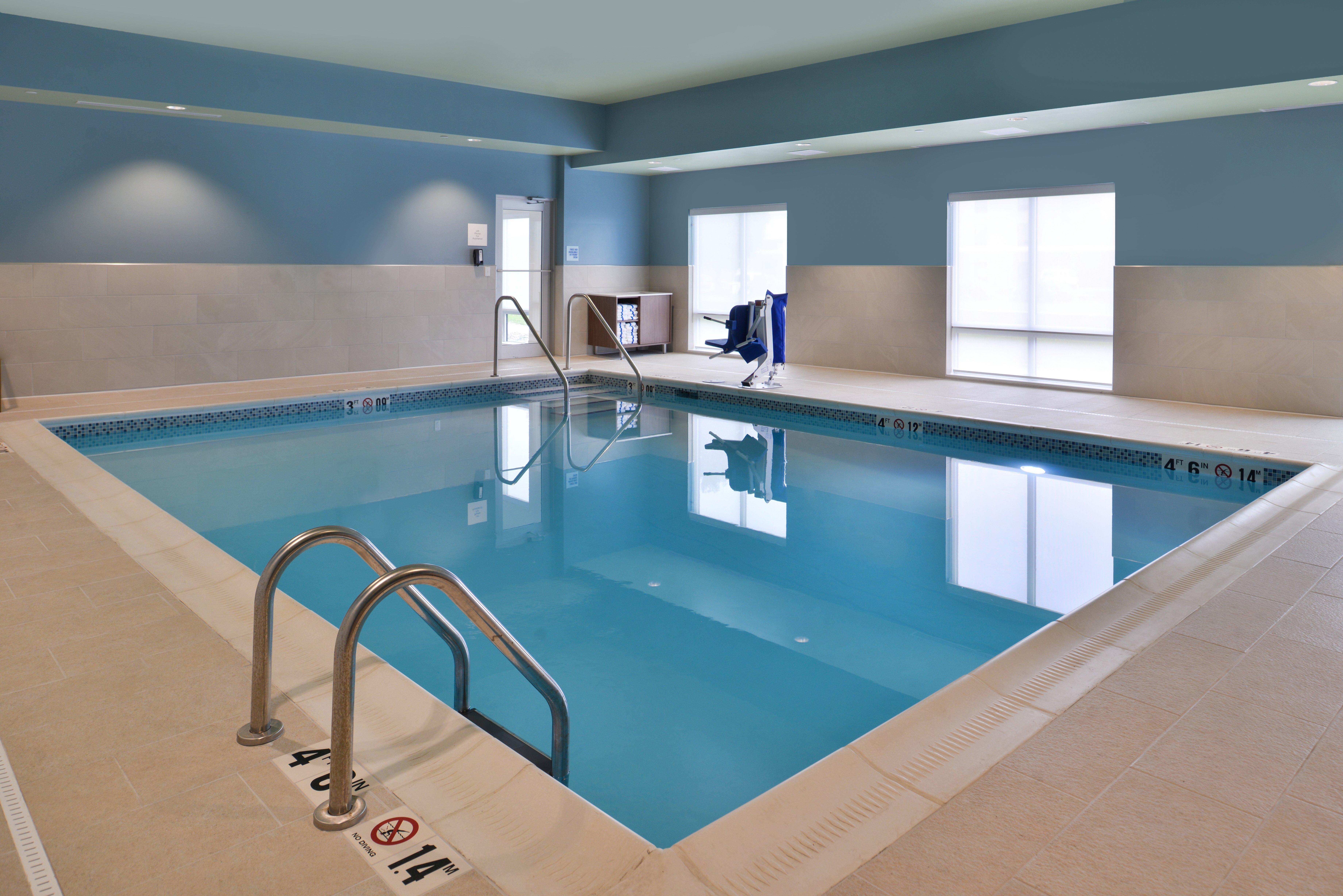 Holiday Inn Express & Suites - Marshalltown By Ihg Eksteriør billede