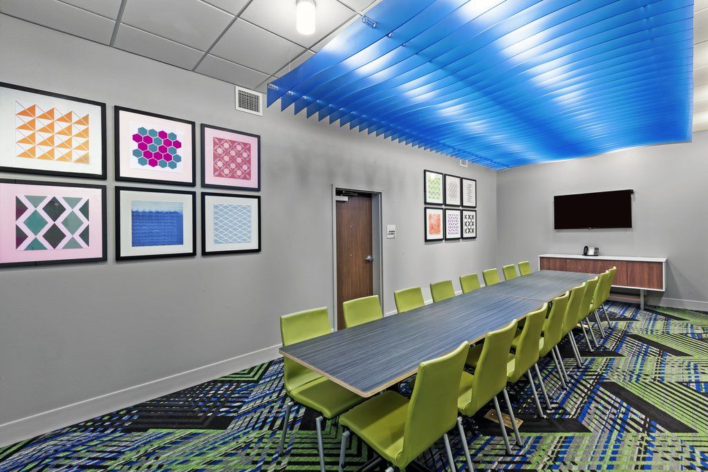 Holiday Inn Express & Suites - Marshalltown By Ihg Eksteriør billede